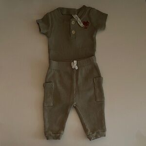 Liam & James Olive Kids Ribbed Set